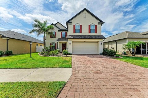 Casa en alquiler en Port Charlotte, Florida, 5 dormitorios, 271.27 m2 № 1885726 - foto 1