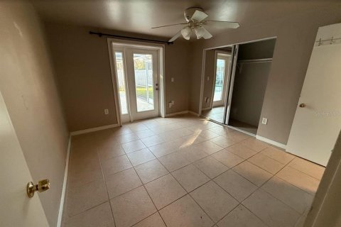 Снять в аренду виллу или дом в Сарасота, Флорида 3 комнаты, 93.83м2, № 1866473 - фото 7