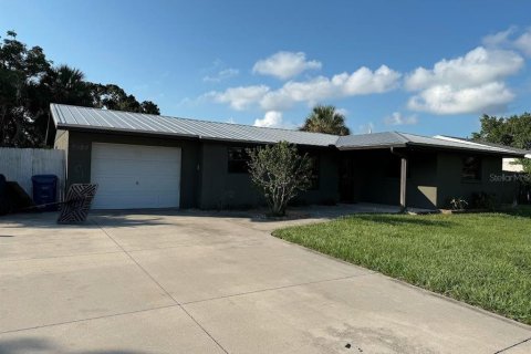 Снять в аренду виллу или дом в Сарасота, Флорида 3 комнаты, 93.83м2, № 1866473 - фото 11