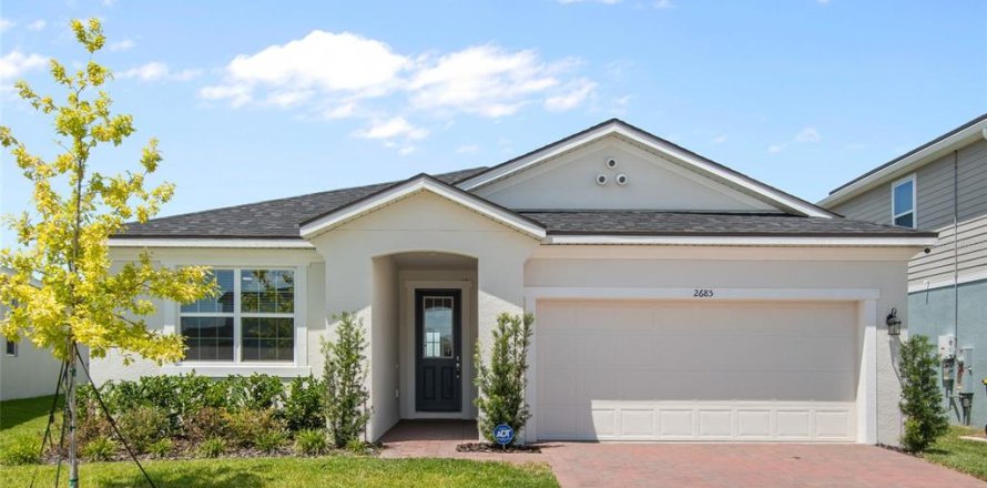 House in Clermont, Florida 4 bedrooms, 186.64 sq.m. № 2321065
