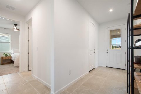 House in Clermont, Florida 4 bedrooms, 186.64 sq.m. № 2321065 - photo 14