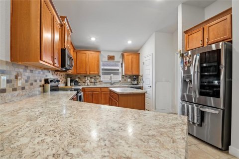 House in Davenport, Florida 4 bedrooms, 207.82 sq.m. № 1837702 - photo 27