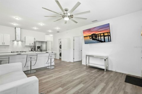 Villa ou maison à vendre à Daytona Beach, Floride: 3 chambres, 93.65 m2 № 2106318 - photo 10