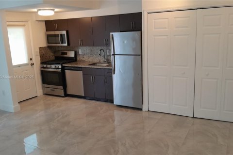 Copropriété à vendre à Miami Beach, Floride: 1 chambre, 54.81 m2 № 1857365 - photo 5