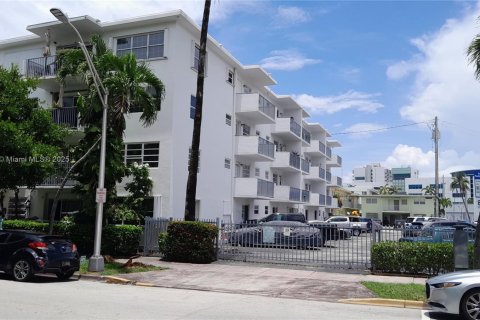 Copropriété à vendre à Miami Beach, Floride: 1 chambre, 54.81 m2 № 1857365 - photo 22
