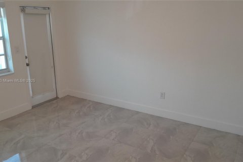 Copropriété à vendre à Miami Beach, Floride: 1 chambre, 54.81 m2 № 1857365 - photo 9