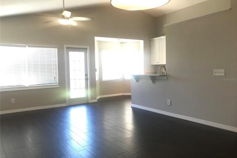 Casa en venta en Orlando, Florida, 3 dormitorios, 136.66 m2 № 1772199 - foto 15