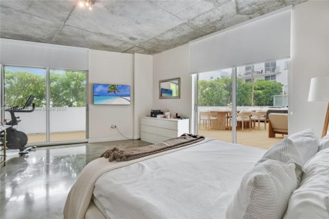 Copropriété à vendre à Miami Beach, Floride: 2 chambres, 194.17 m2 № 1836679 - photo 23