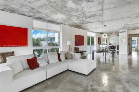 Copropriété à vendre à Miami Beach, Floride: 2 chambres, 194.17 m2 № 1836679 - photo 4
