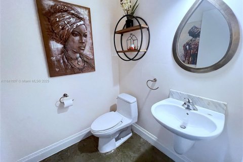 Copropriété à vendre à Miami Beach, Floride: 2 chambres, 194.17 m2 № 1836679 - photo 24