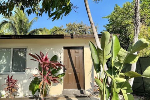 Propiedad comercial en venta en Miami, Florida, 163.79 m2 № 1860701 - foto 26