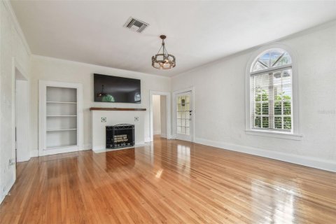Casa en alquiler en Tampa, Florida, 3 dormitorios, 154.31 m2 № 2145625 - foto 9