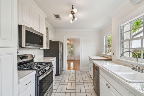 Casa en alquiler en Tampa, Florida, 3 dormitorios, 154.31 m2 № 2145625 - foto 30