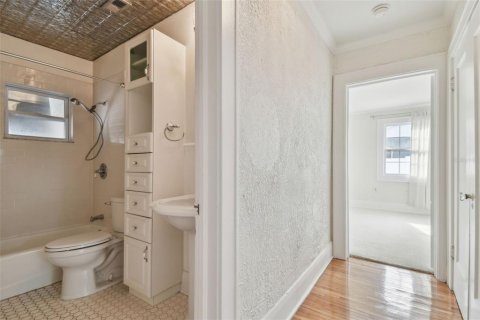 Casa en alquiler en Tampa, Florida, 3 dormitorios, 154.31 m2 № 2145625 - foto 12