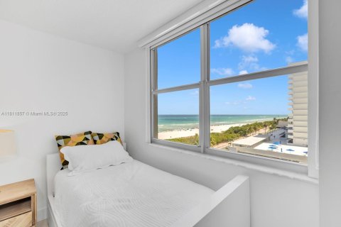 Condominio en venta en Miami Beach, Florida, 2 dormitorios, 95.78 m2 № 1875165 - foto 13