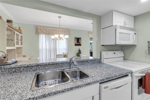 Condo in Bradenton, Florida, 2 bedrooms  № 1523455 - photo 7