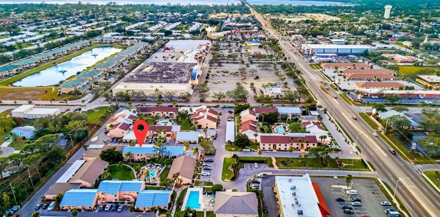 Condo in Bradenton, Florida, 2 bedrooms  № 1523455