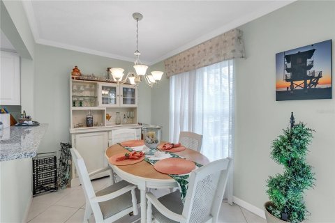 Condo in Bradenton, Florida, 2 bedrooms  № 1523455 - photo 9