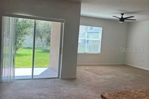 Villa ou maison à louer à Wesley Chapel, Floride: 4 chambres, 171.5 m2 № 2289845 - photo 4