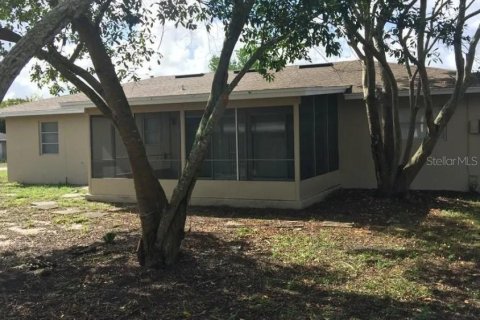 Villa ou maison à louer à Deltona, Floride: 3 chambres, 126.25 m2 № 2167751 - photo 8