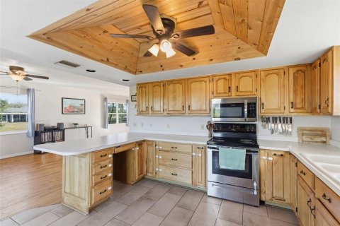 Villa ou maison à vendre à Punta Gorda, Floride: 2 chambres, 164.25 m2 № 2167547 - photo 18