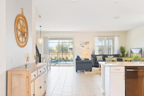 Casa en venta en Kissimmee, Florida, 8 dormitorios, 409.79 m2 № 1849425 - foto 27