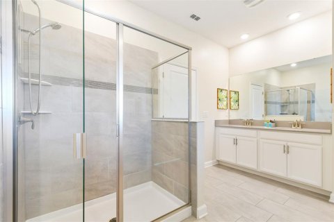 Casa en venta en Kissimmee, Florida, 8 dormitorios, 409.79 m2 № 1849425 - foto 11