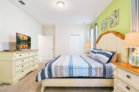 Villa ou maison à vendre à Kissimmee, Floride: 8 chambres, 409.79 m2 № 1849425 - photo 12