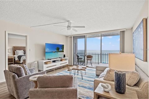 Condo in Sarasota, Florida, 2 bedrooms  № 1687977 - photo 12