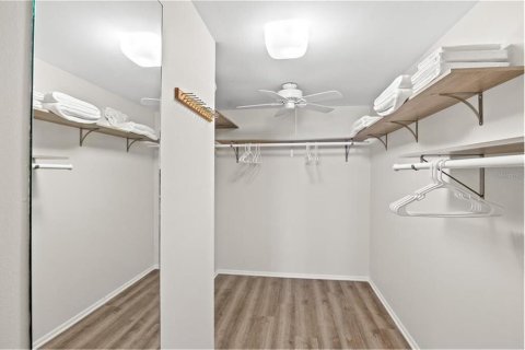 Condo in Sarasota, Florida, 2 bedrooms  № 1687977 - photo 3