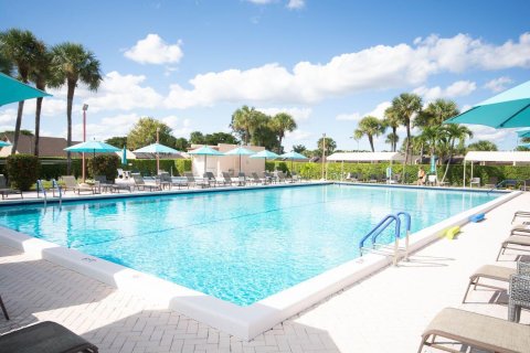 Apartment in West Palm Beach, Florida 2 bedrooms, 92.9 sq.m. № 2083071 - photo 21