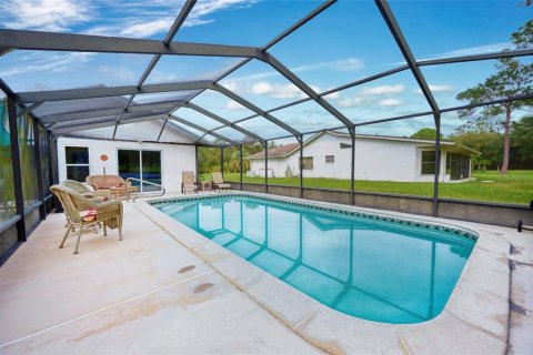 House in Indian lake estates, Florida 3 bedrooms, 152.73 sq.m. № 1717937 - photo 27