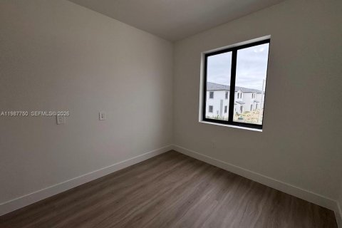 Adosado en alquiler en Homestead, Florida, 3 dormitorios, 174.75 m2 № 2050633 - foto 9