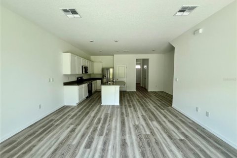 Adosado en alquiler en Land O' Lakes, Florida, 3 dormitorios, 155.43 m2 № 1853672 - foto 8
