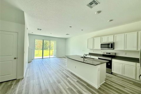 Adosado en alquiler en Land O' Lakes, Florida, 3 dormitorios, 155.43 m2 № 1853672 - foto 3