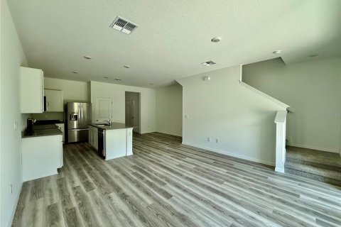 Adosado en alquiler en Land O' Lakes, Florida, 3 dormitorios, 155.43 m2 № 1853672 - foto 7