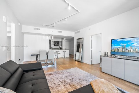 Copropriété à louer à Miami, Floride: 2 chambres, 104.05 m2 № 1842660 - photo 22