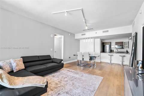 Copropriété à louer à Miami, Floride: 2 chambres, 104.05 m2 № 1842660 - photo 21