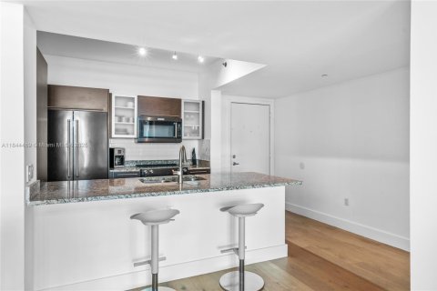 Copropriété à louer à Miami, Floride: 2 chambres, 104.05 m2 № 1842660 - photo 16