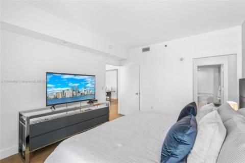 Copropriété à louer à Miami, Floride: 2 chambres, 104.05 m2 № 1842660 - photo 24