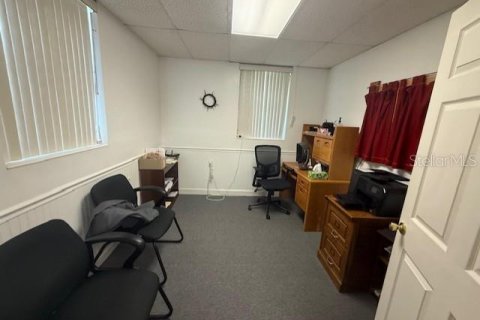 Immobilier commercial à vendre à Orlando, Floride: 738.29 m2 № 1901759 - photo 17