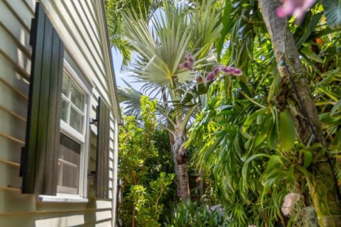House in Key West, Florida 3 bedrooms, 150.5 sq.m. № 1174461 - photo 1