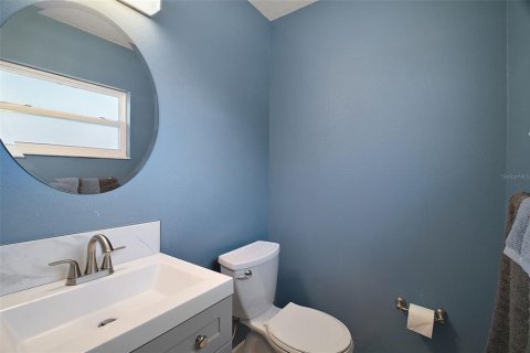 House in Eustis, Florida 3 bedrooms, 125.42 sq.m. № 1884449 - photo 11