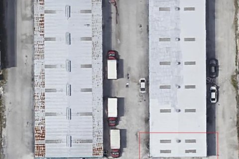 Immobilier commercial à louer à Auburndale, Floride: 1712.19 m2 № 2299885 - photo 11