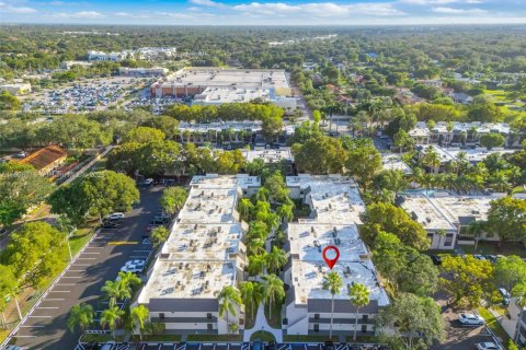 Купить кондоминиум в Майами, Флорида 1 спальня, № 1964367 - фото 19
