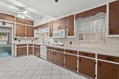Villa ou maison à vendre à Bradenton, Floride: 3 chambres, 239.97 m2 № 2434485 - photo 6