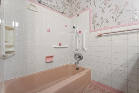 Villa ou maison à vendre à Bradenton, Floride: 3 chambres, 239.97 m2 № 2434485 - photo 14