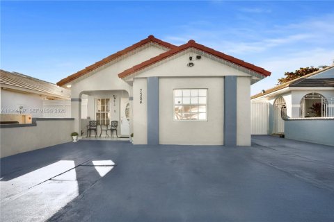 Casa en Hialeah, Florida 3 dormitorios, 109.62 m2 № 2001407