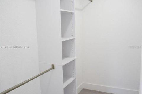 Casa en venta en Port Charlotte, Florida, 4 dormitorios, 189.33 m2 № 2221317 - foto 21