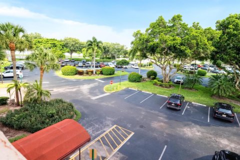 Condo in Lauderhill, Florida, 2 bedrooms  № 2178198 - photo 5